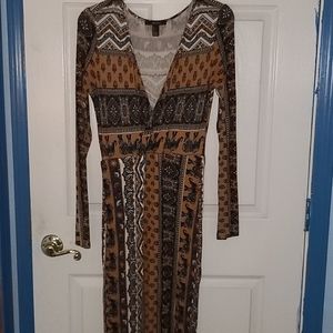 GLOBAL PRINT MAXI DRESS